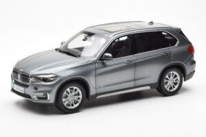 BMW X5 F15 Space Grey Paragon 1:18