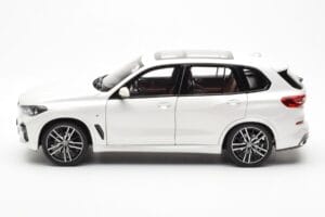 BMW X5 G05 White Paragon 1:18 80432450996 Diecast — photo 4 of 8