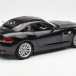 BMW Z4 E89 Spider Black Metallic Kyosho 1:18 08771BK - image 4 of 9