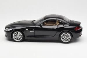 BMW Z4 E89 Spider Black Metallic Kyosho 1:18 08771BK Diecast — photo 5 of 9