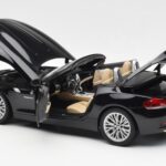 BMW Z4 E89 Spider Black Metallic Kyosho 1:18 08771BK - image 6 of 9