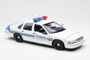 Chevrolet Caprice Sebring Police UT Models 1:18 21029 Diecast — photo 4 of 6