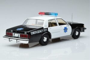Chevrolet Caprice San Francisco Police Department MCG 1:18 MCG18389 Diecast — photo 2 of 6
