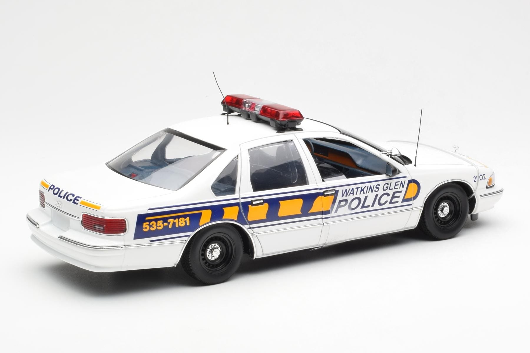 Chevrolet Caprice Watkins Glen Police UT Models 1:18 21028 Diecast — photo 2 of 6
