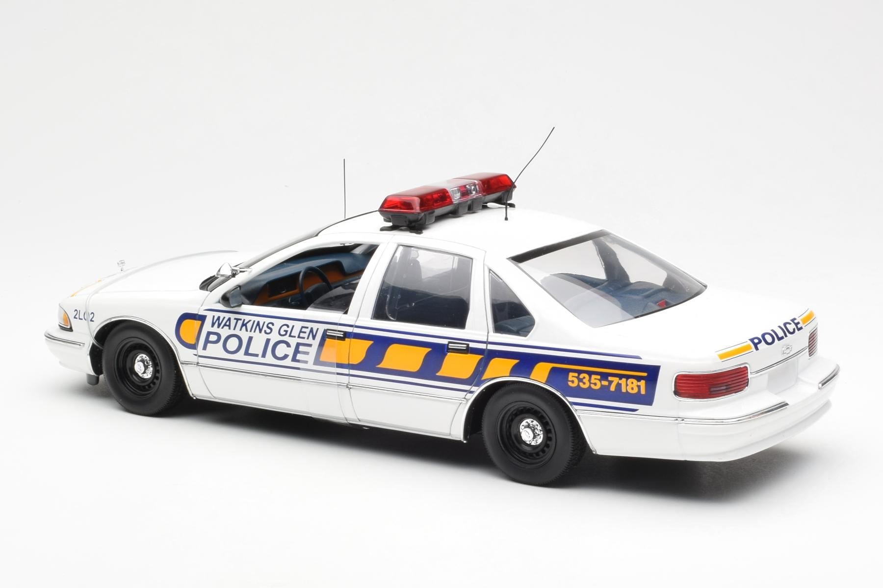 Chevrolet Caprice Watkins Glen Police UT Models 1:18 21028 Diecast — photo 5 of 6