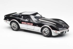 Chevrolet Corvette C3 Pace Car Indianapolis 500 1978 UT Models 1:18 21070 Diecast — photo 4 of 6