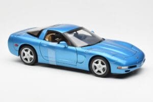 Chevrolet Corvette C5 Blue Metallic UT Models 1:18 21004 Diecast — photo 4 of 6