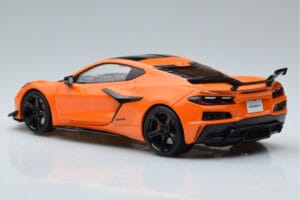 Chevrolet Corvette C8 Z06 Orange GT Spirit 1:18 GT417 Resin — photo 5 of 6