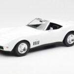 Chevrolet Corvette C3 Convertible Can-Am White Norev 1:18