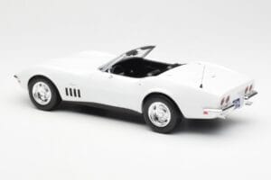 Chevrolet Corvette C3 Convertible Can-Am White Norev 1:18 189038 Diecast — photo 5 of 6