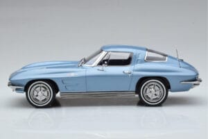 Chevrolet Corvette C2 Sting Ray Blue Norev 1:18 189050 Diecast — photo 3 of 6