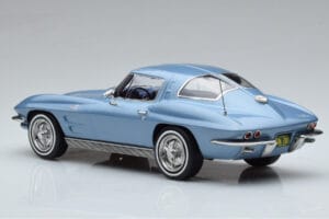 Chevrolet Corvette C2 Sting Ray Blue Norev 1:18 189050 Diecast — photo 5 of 6