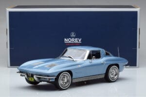 Chevrolet Corvette C2 Sting Ray Blue Norev 1:18 189050 Diecast — photo 6 of 6