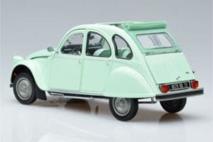 Citroen 2CV 6 Club Green Norev 1:18 181486 Diecast — photo 6 of 7