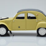 Citroen 2CV Sahara Yellow Otto 1:18 - image 3 of 6