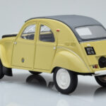 Citroen 2CV Sahara Yellow Otto 1:18 - image 5 of 6