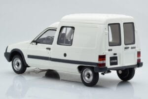 Citroen C15 D White Otto 1:18 OT956 Resin — photo 5 of 6
