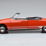 Citroen DS19 Cabriolet Norev 1:18 181599 Diecast - image 4 of 7