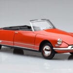 Citroen DS19 Cabriolet Norev 1:18 181599 Diecast - image 5 of 7