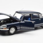 Citroen DS 23 Pallas Orient Blue Norev 1:18 - image 2 of 8