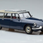 Citroen ID 19 Break Orient Blue Norev 1:18 - image 6 of 9
