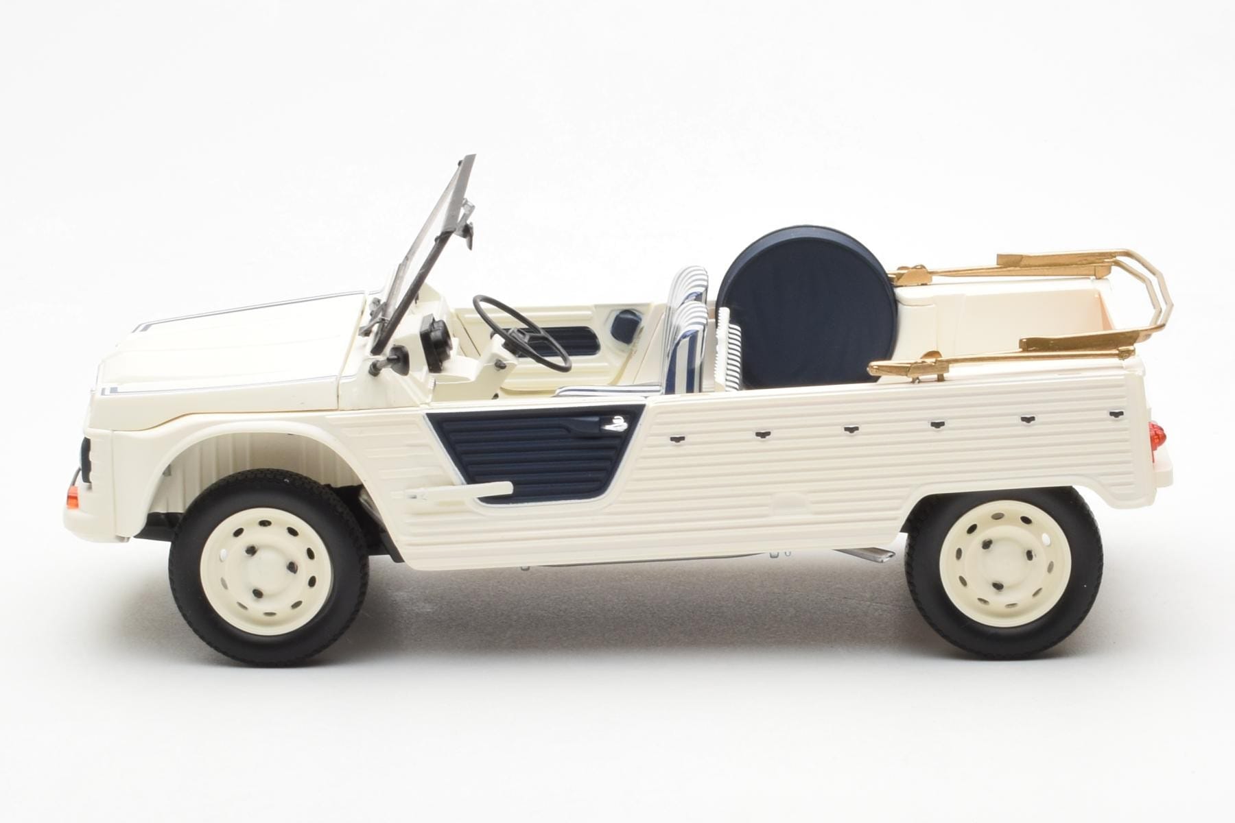 Citroen Mehari Azur White Norev 1:18 181800 Diecast — photo 4 of 7