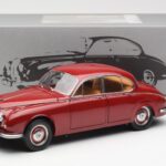 Daimler 250 V8 Red Paragon 1:18 PA-98312 - image 8 of 8