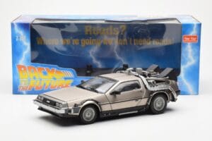 DeLorean DMC-12 Time Machine Back to the Future Silver Sun Star 1:18 2711 Diecast — photo 2 of 8