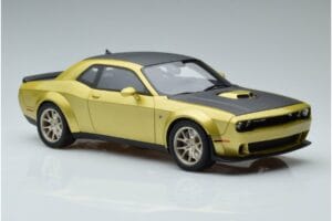 Dodge Challenger R/T Scat Pack Widebody 50th Anniversary GT Spirit 1:18 GT411 Resin — photo 4 of 6