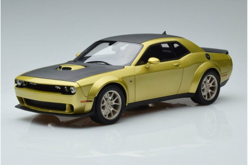 Dodge Challenger R/T Scat Pack Widebody 50th Anniversary GT Spirit 1:18 GT411 Resin