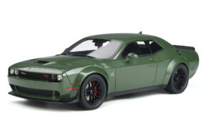 Dodge Challenger R/T SCAT Pack Widebody Green GT Spirit 1:18