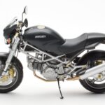 Ducati Monster M900 Black Minichamps 1:12
