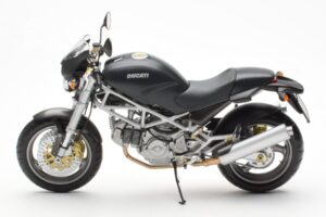 Ducati Monster M900 Black Minichamps 1:12