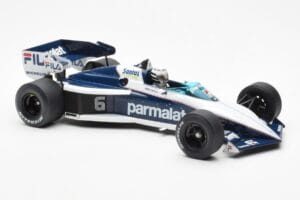 Brabham BT52 #6 R. Patrese South African GP 1983 MCG 1:18 MCG18619F Diecast — photo 4 of 6