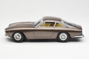 Ferrari 250 GT Lusso Brown Metallic KK-Scale 1:18 181023 Diecast — photo 3 of 6