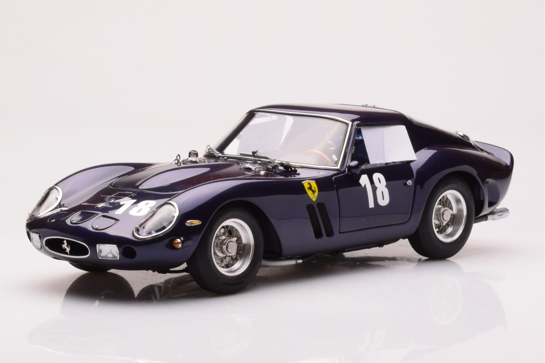 Ferrari 250 GTO Monterey Historic Races Laguna Seca 2004 CMC 1:18 M-255 Diecast