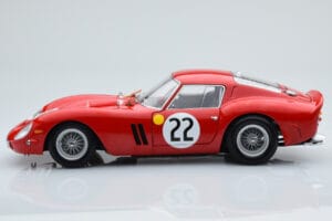 Ferrari 250 GTO #22 24 Hours of Le Mans 1962 Kyosho 1:18 08438B Diecast — photo 4 of 10