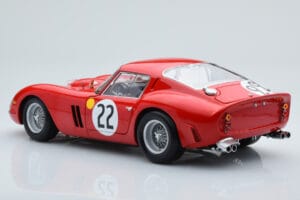 Ferrari 250 GTO #22 24 Hours of Le Mans 1962 Kyosho 1:18 08438B Diecast — photo 7 of 10