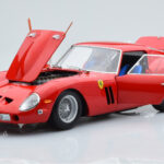 Ferrari 250 GTO Red Kyosho 1:18 - image 2 of 10