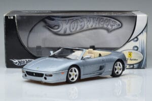 Ferrari F355 Spider Hot Wheels 1:18 23907 Diecast — photo 7 of 7