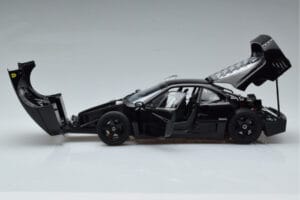 Ferrari F40 Lightweight Black Kyosho 1:18 08412BK Diecast — photo 4 of 12