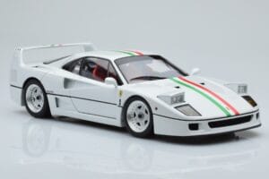 Ferrari F40 Pearl White Italy Kyosho 1:18 08416PWT-G Diecast — photo 6 of 8