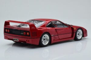 Ferrari F40 Red Metallic Asia Exclusive Kyosho 1:18 08416RM-G Diecast — photo 3 of 14
