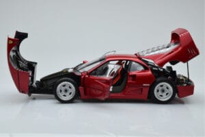 Ferrari F40 Red Metallic Asia Exclusive Kyosho 1:18 08416RM-G Diecast — photo 4 of 14