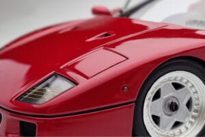 Ferrari F40 Red Metallic Asia Exclusive Kyosho 1:18 08416RM-G Diecast — photo 9 of 14