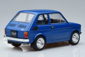 Fiat 126P Blue MCG 1:18 MCG18324 Diecast — photo 2 of 6