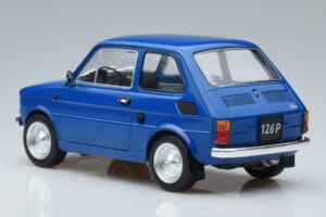 Fiat 126P Blue MCG 1:18 MCG18324 Diecast — photo 5 of 6