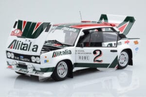 Fiat 131 Abarth Alitalia #2 W. Röhrl / C. Geistdörfer Rally Monte Carlo 1978 Kyosho 1:18 08376G Diecast — photo 2 of 10