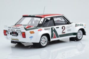 Fiat 131 Abarth Alitalia #2 W. Röhrl / C. Geistdörfer Rally Monte Carlo 1978 Kyosho 1:18 08376G Diecast — photo 3 of 10