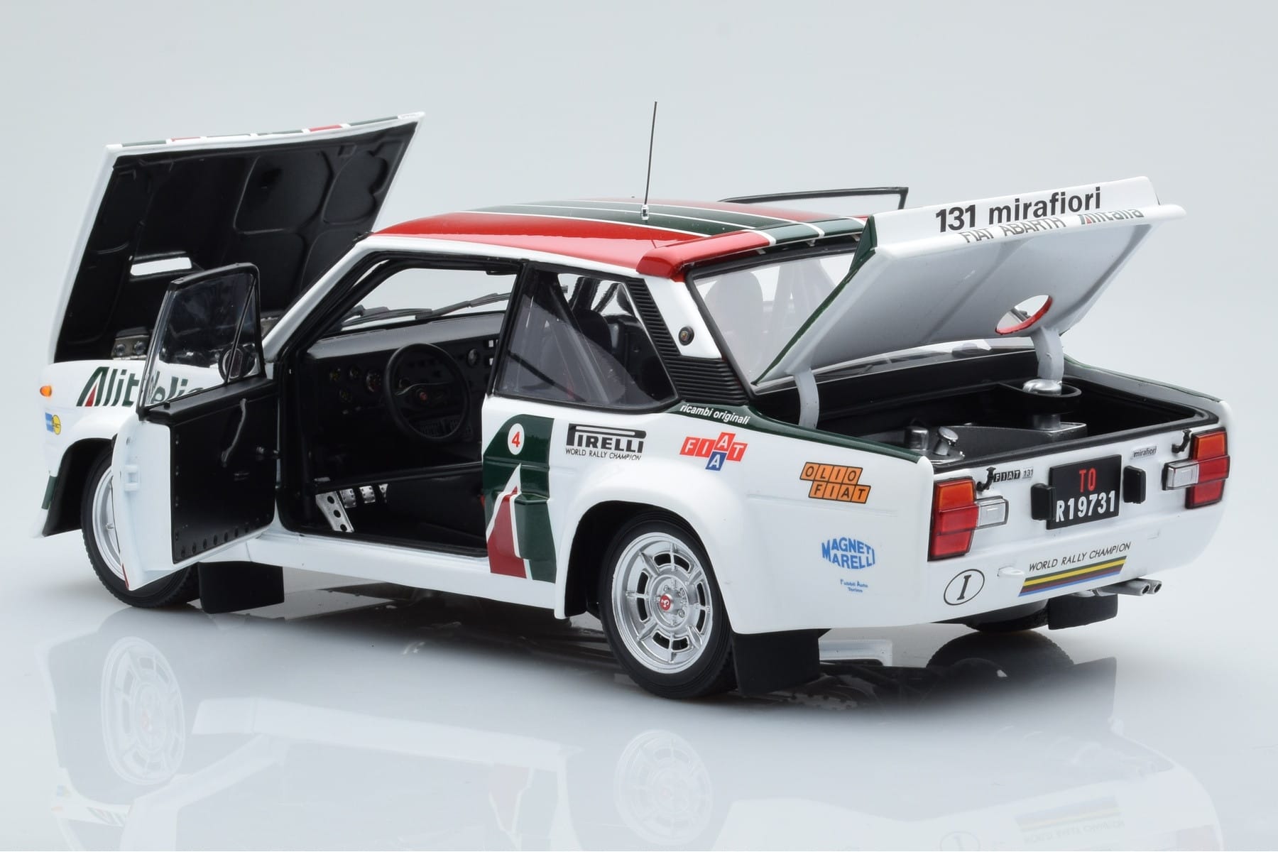 Fiat 131 Abarth Alitalia #2 W. Röhrl / C. Geistdörfer Rally Monte Carlo 1978 Kyosho 1:18 08376G Diecast — photo 5 of 10